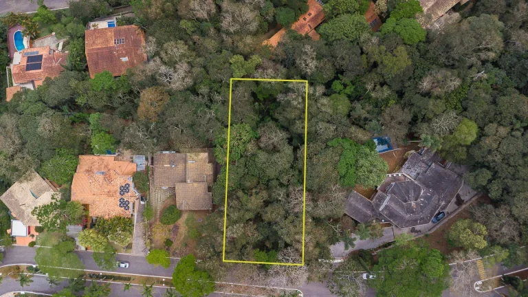 Imagem Terreno à venda, 1171 m² por R$ 700.000,00 - Granja Viana - Forest Hills - Jandira/SP