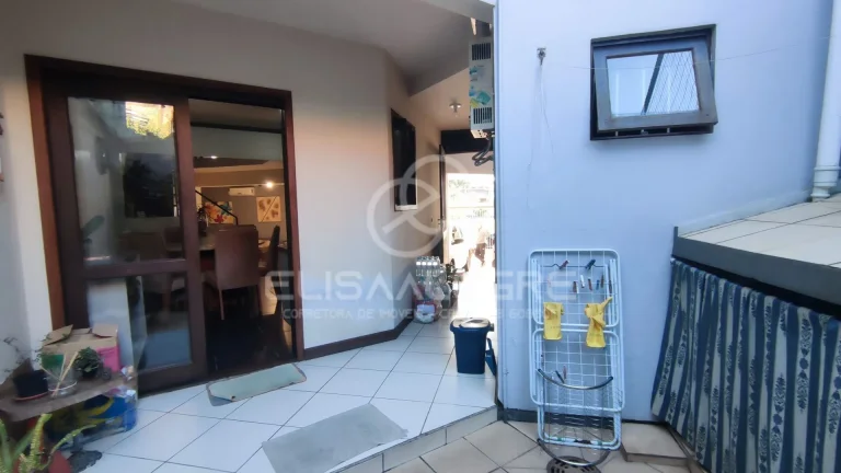 Imagem Casa Sobrado 3 quartos com suíte Master em Canoas