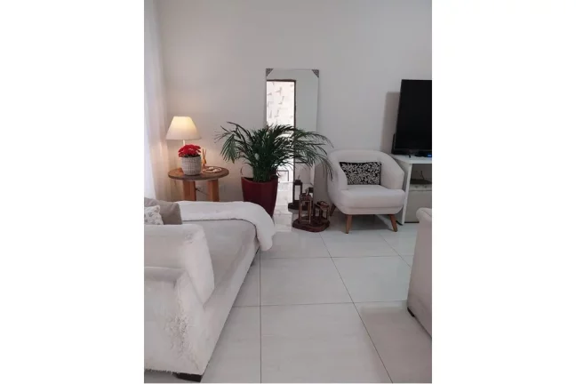 Imagem Excelente sobrado no Jardim Santo Elias