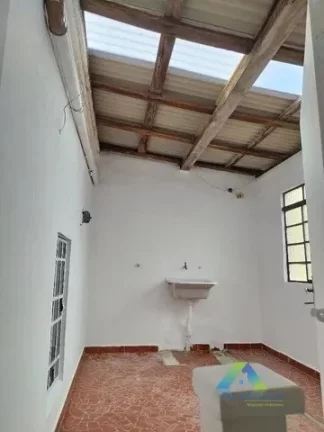 Imagem Sobrado a venda no Ipiranga com 03 quartos.