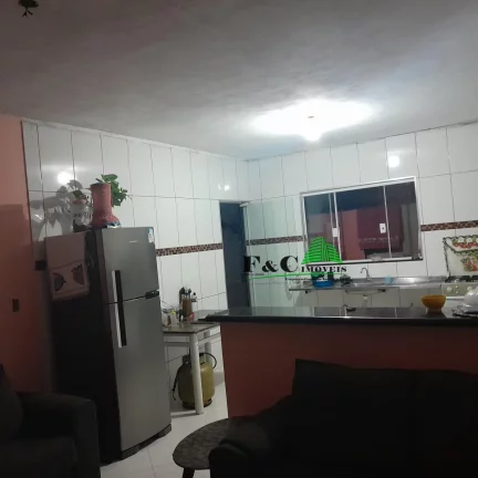 Imagem Casa para Venda em Limeira, Parque Pompeu, 3 dormitórios, 2 banheiros, 3 vagas