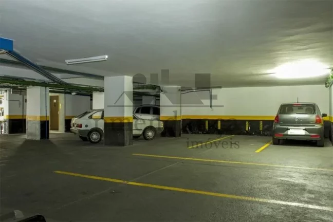 Imagem Apartamento em Pinheiros com 150m², 3 dormitórios (1 suíte) e 1 vaga.