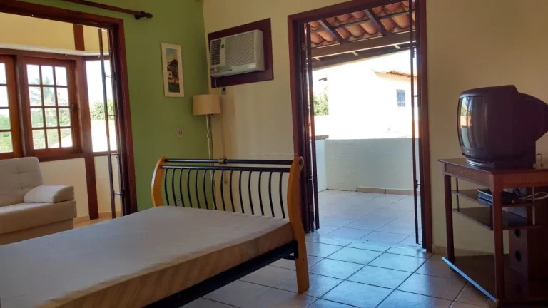 Imagem Excelente Duplex c/ 3 Quartos 300 Mts da Praia do Peró