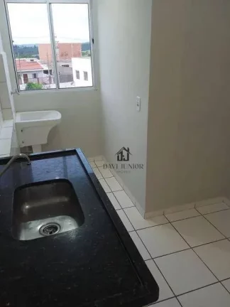 Imagem Apartamento com 2 dormitórios à venda, 46 m² por R$ 175.000,00 - Aparecidinha - Sorocaba/SP