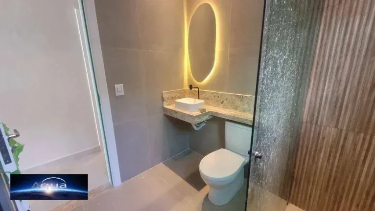 Imagem Casa para Venda em Praia Grande, Solemar, 4 dormitórios, 1 suíte, 2 banheiros, 3 vagas