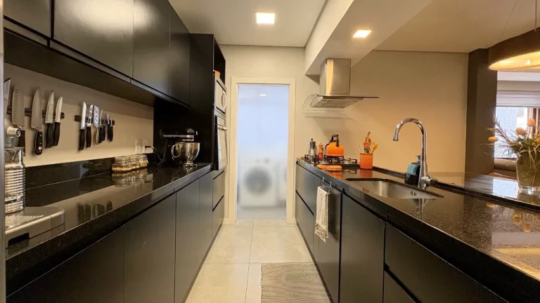 Imagem Fávia Apto CH3837 - Apartamento à venda no bairro Rio Branco - Porto Alegre/RS