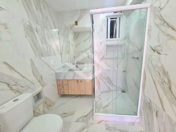 Imagem Apartamento de Luxo à Venda em Copacabana - 3 Quartos, 180 m²