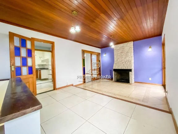 Imagem Casa à venda, 127 m² por R$ 550.000,00 - Iucas - Teresópolis/RJ