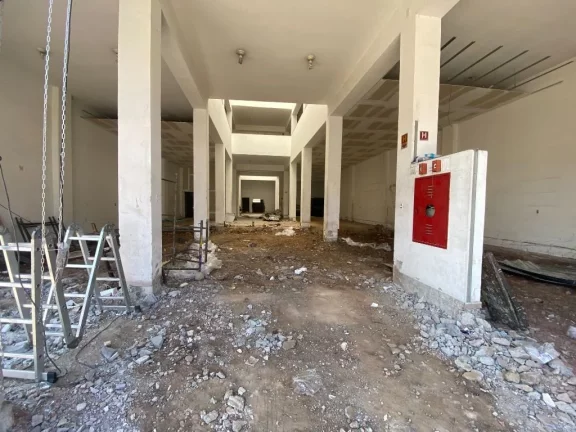 Imagem Salão para alugar, 160 m² por R$ 7.760,00/mês - Centro - Poá/SP