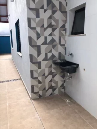 Imagem Casa Térrea à venda na Vila Caputera em Mogi das Cruzes, com 2 dormitórios, sendo 1 suíte e cozinha americana