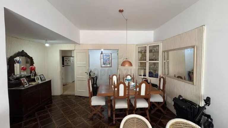 Imagem Leme - Residencial › Apartamento com 4 quarto(s) a Venda