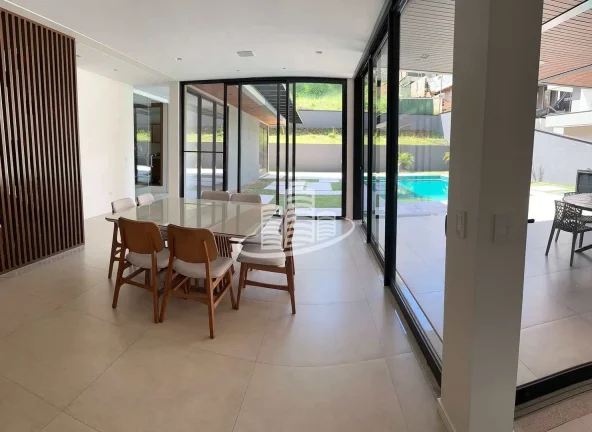 Imagem Casa de Condomínio