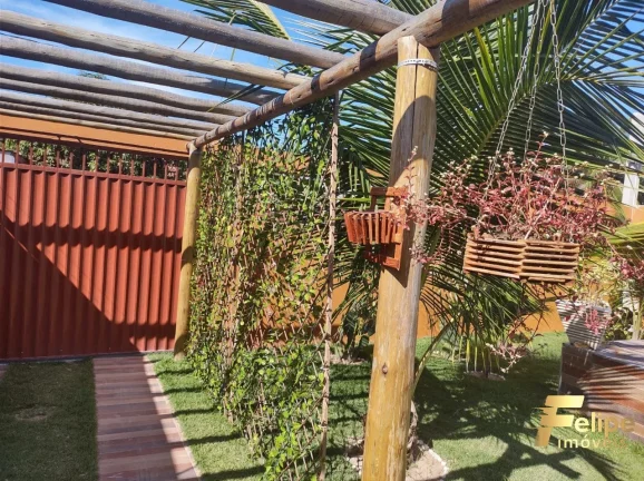 Imagem CASA NA PONTA DA FRUTA COM 5 QUARTOS / VILA VELHA - ES