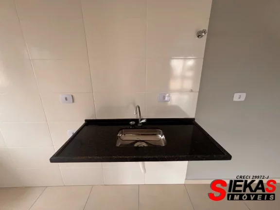Imagem Imperdível Apartamento à Venda em São Paulo-SP, em Itaquera, com 1 Sala, 1 Banheiro, 1 Vaga de Garagem e 50m² de Área