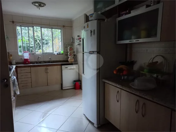 Imagem Sobrado à venda ou para alugar com 4 quartos, sendo 4 suítes, em Butantã, São Paulo - SP