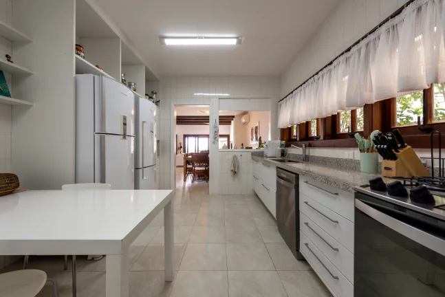 Imagem CASA DE CONDOMÍNIO RESIDENCIAL em SÃO SEBASTIÃO - SP, MARESIAS