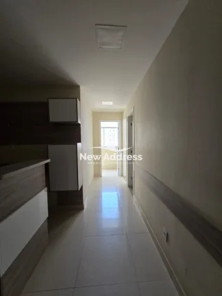 Imagem Sala comercial no Praia da Costa Offices, ao lado do Shopping. Prontas para uso, com recepção, 2 banheiros e excelente distribuição interna