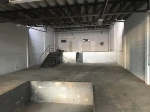 Imagem Aluguel de Loja Comercial de Alto Padrão em São Paulo-SP, Alto de Pinheiros: 2 salas, 2 banheiros, 12 vagas de garagem, 800m².