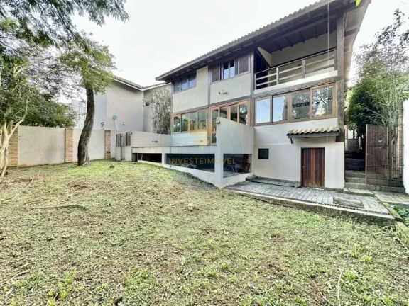 Imagem Casa em Condomínio a Venda no bairro Granja Viana - Carapicuíba, SP