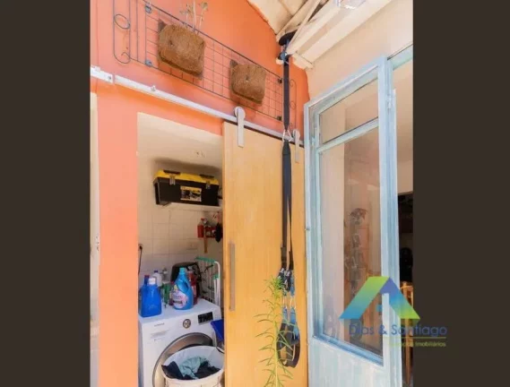 Imagem ITAIM BIBI Lindo sobrado 90 metros, 2 dormitórios, espaço gourmet 1 vaga em Vila portão fechado ótimo valor e localização.