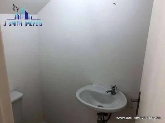 Imagem Sobrado Cond. fechado 2 dorms, quintal coberto, 2 vagas! Cotia