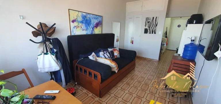 Imagem Seu novo lar está aqui! Kit Mobiliada de Frente para o Mar no José Menino, Santos - R$ 2.550