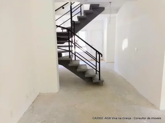 Imagem Casa com 3 dormitórios à venda, 168 m² por R$ 970.000,00 - Granja Viana - Cotia/SP
