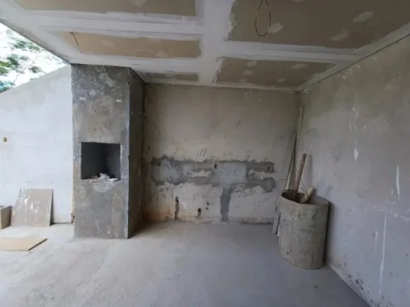 Imagem Casa em Condomínio à Venda em Sorocaba-SP no Jardim Residencial Villagio Ipanema I: 2 Quartos, 1 Suíte, 2 Salas, 2 Vagas, 135m².