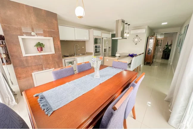 Imagem Apartamento à venda no bairro Ingleses do Rio Vermelho - Florianópolis/SC