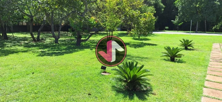 Imagem Oportunidade Única: Sobrado Espetacular no Condomínio Flor do Cerrado Seja bem-vindo a uma residê...