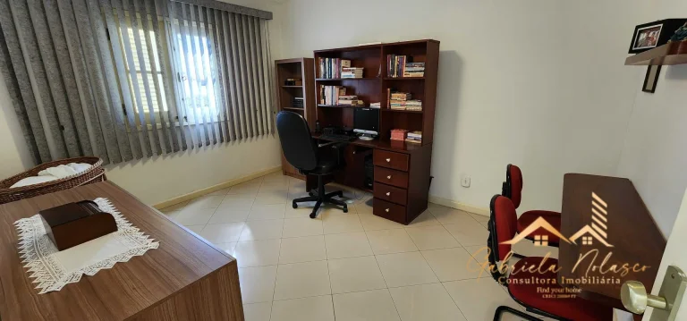 Imagem Casa Sobrado com 5 dormitórios no Jardim Brasília