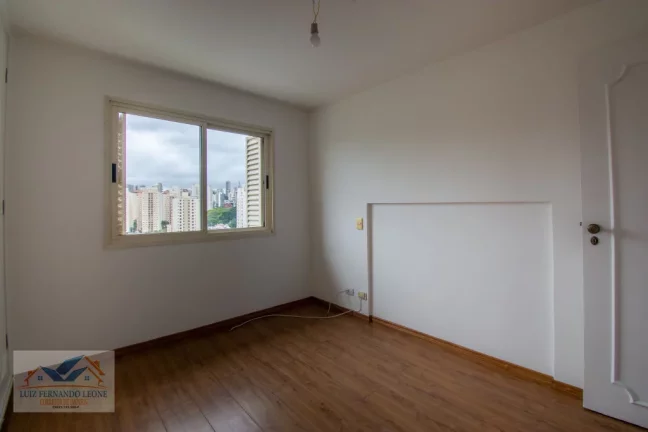 Imagem Apartamento à Venda, 3 dormitórios com 1 suíte, 2 vagas. - Jardim Taboão / São Paulo