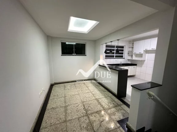 Imagem Sobrado com 3 dormitórios à venda, 145 m² por R$ 959.000,00 - Aparecida - Santos/SP