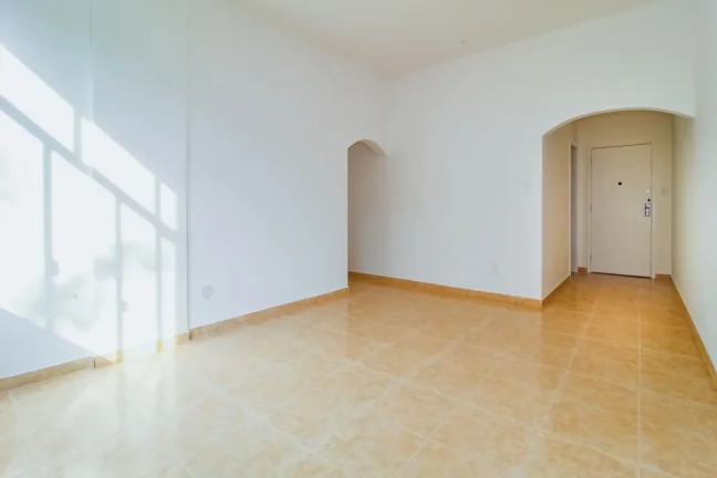Imagem Apartamento Botafogo - 91M², 3 Dorms, Salão de Festas, Brinquedoteca, Playground, Área Verde.