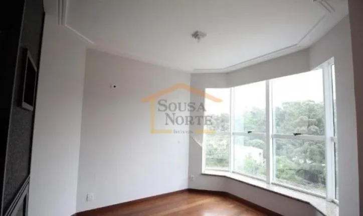 Imagem Apartamento de 264 m² com 4 dormitórios, sendo 4 suítes, 6 banheiros, contando com varanda, banhe...