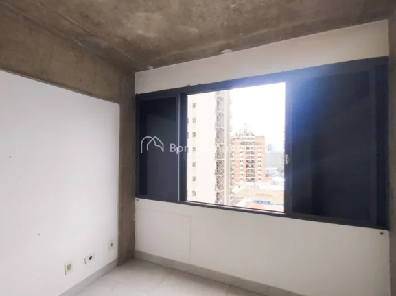 Imagem Localizado em uma das regiões mais vibrantes da cidade, este charmoso loft de 50m² combina estilo ...