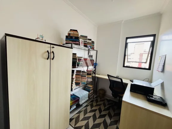 Imagem Apartamento à venda 3 dormitórios,2 suítes e 2 vagas demarcadas - Pompéia / Santos