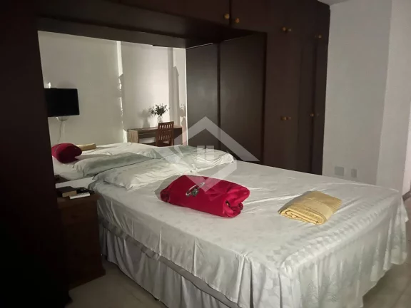 Imagem Apartamento Mobiliado à Venda em Copacabana com Vista para o Mar