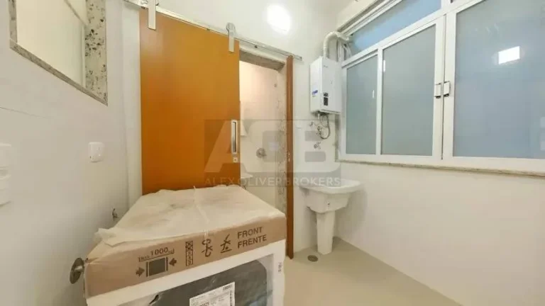 Imagem Apartamento de 2 quartos à venda no Leblon, 67m2, 1vga, na Bartolomeu Mitre