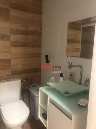 Imagem Casa com 4 dormitórios à venda, 240 m² por R$ 365.000,00 - Centro - São Pedro da Aldeia/RJ