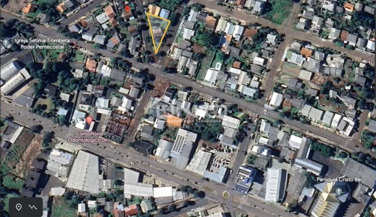 Imagem Casa com 2 Terrenos Bairro São Vicente
