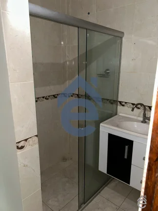 Imagem Casa para Aluguel no Vergel do Lago, sobrado com 3/4, todos 3 suítes, ótimo loca