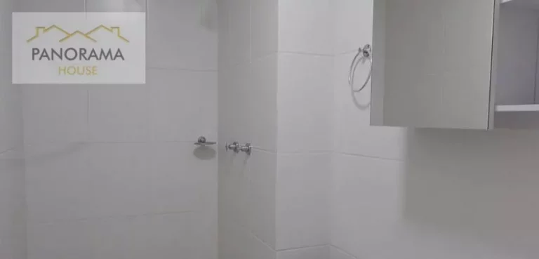 Imagem DISPONÍVEL PARA VENDA