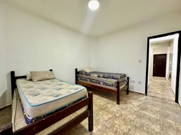 Imagem Apartamento à Venda em Vila Tupy, Praia Grande - SP