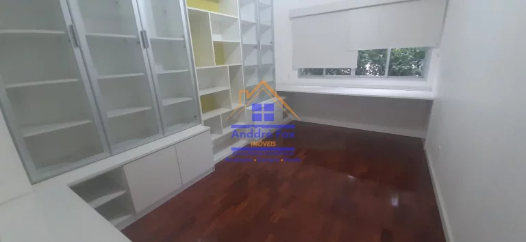 Imagem Apartamento com 3 quartos, copa cozinha, 1 suíte, dependências completas, 2 vagas à venda, 110 m² por R$ 530.000 - Grajaú - Rio de Janeiro/RJ.