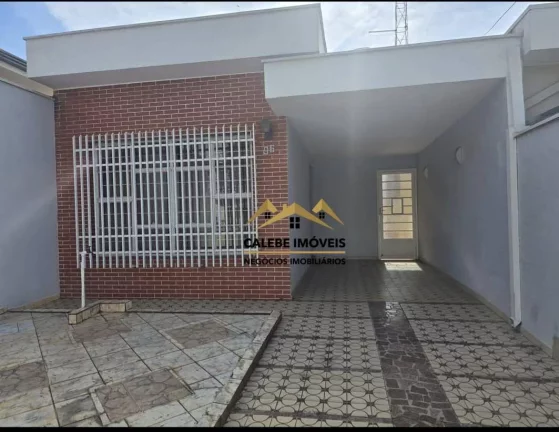 Imagem Casa com 2 dormitórios à venda, 117 m² por R$ 750.000,00 - Centro - Tatuí/SP
