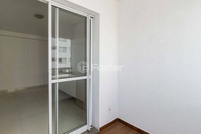 Imagem Apartamento Marquês de São Vicente - 70M², 2 Dorms, 1 Suíte, 2 Vagas Demarcadas, Varanda, Churrasqueira, Salão de Festas e Jogos, Gerador, Piscina.