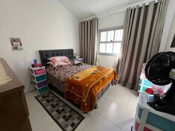 Imagem Casa à venda no Cidade Nova – 4 dorms, quintal e churrasqueira