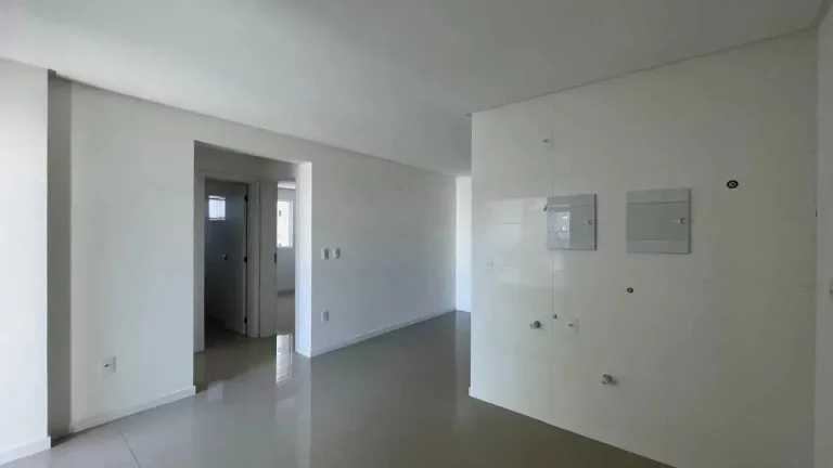 Imagem Apartamento pronto para morar 2 dormitórios sendo 1 suíte e 1 vaga em Itapema - SC