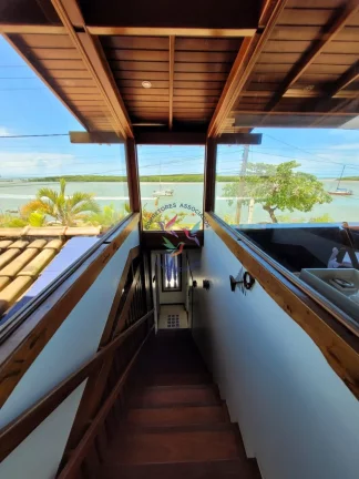 Imagem ENCANTADORA CASA COM VISTA PANORÂMICA PARA O RIO